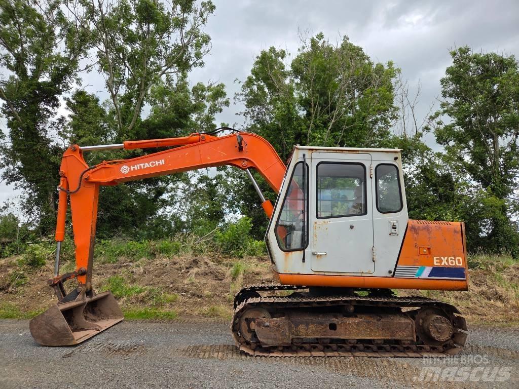 Hitachi EX 60-1 Pelle sur chenilles