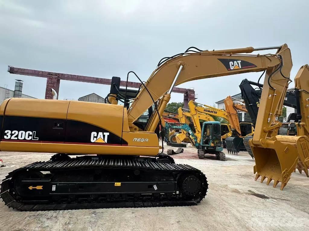 CAT 320 C L Pelle sur chenilles
