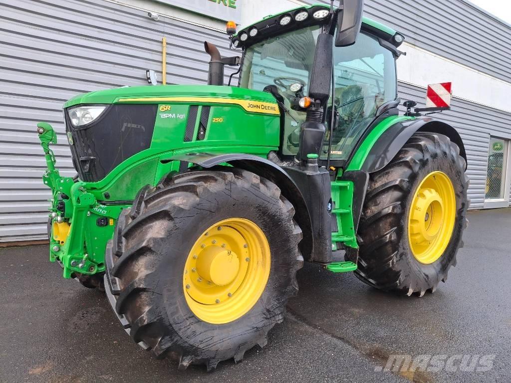 John Deere 6R 250 Tracteur
