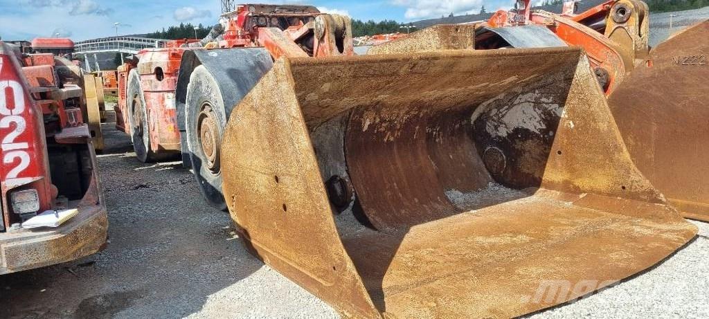 Sandvik LH 410 Chargeuses pour exploitations minières souterraines
