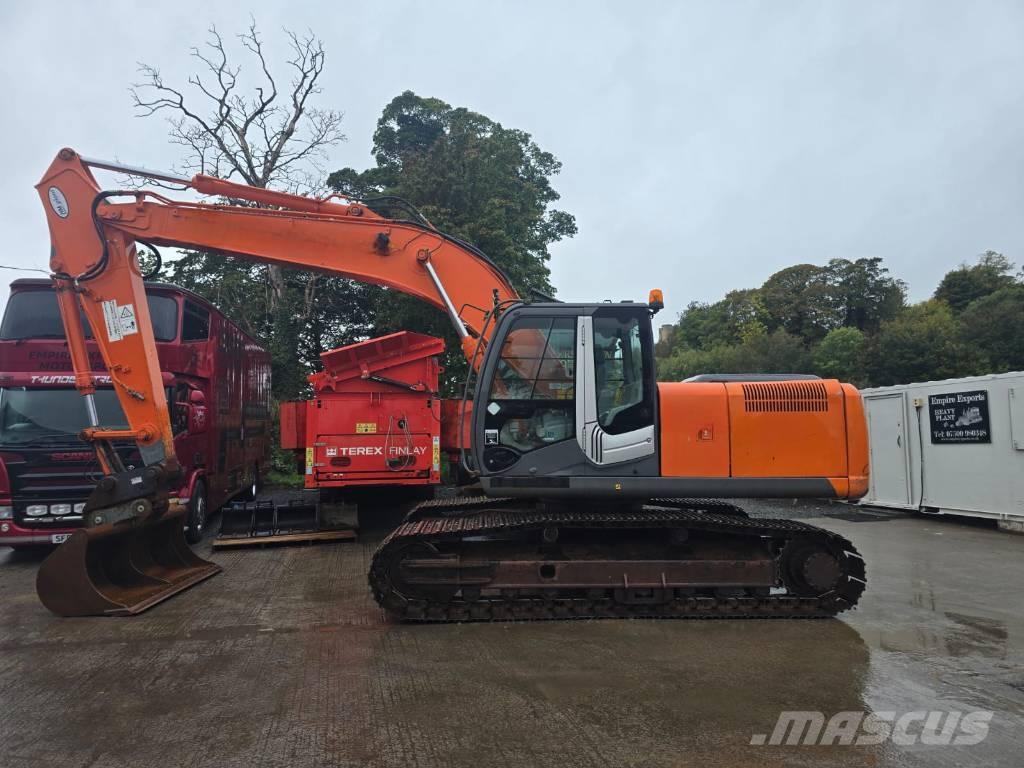 Hitachi ZX 210 Pelle sur chenilles