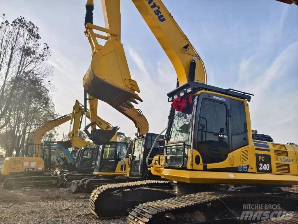Komatsu PC240-8 Mini pelle 7t-12t