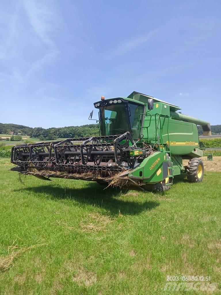 John Deere 9540 CWS Moissonneuse batteuse