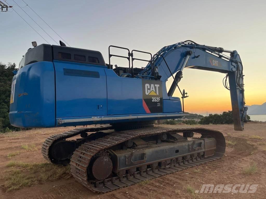 CAT 352 F XE Pelle sur chenilles
