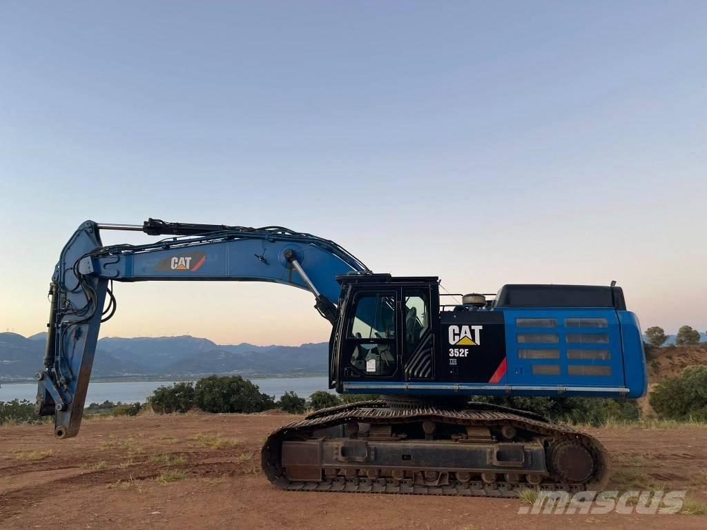 CAT 352 F XE Pelle sur chenilles