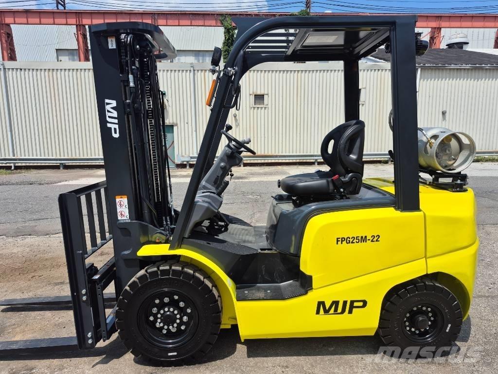 MJP FPG25M-22 Autres Chariots élévateurs