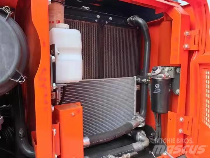 Doosan DX150 Pelle sur chenilles
