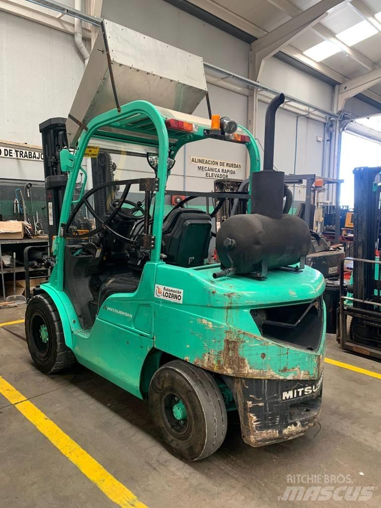 Mitsubishi FD35N Chariots diesel