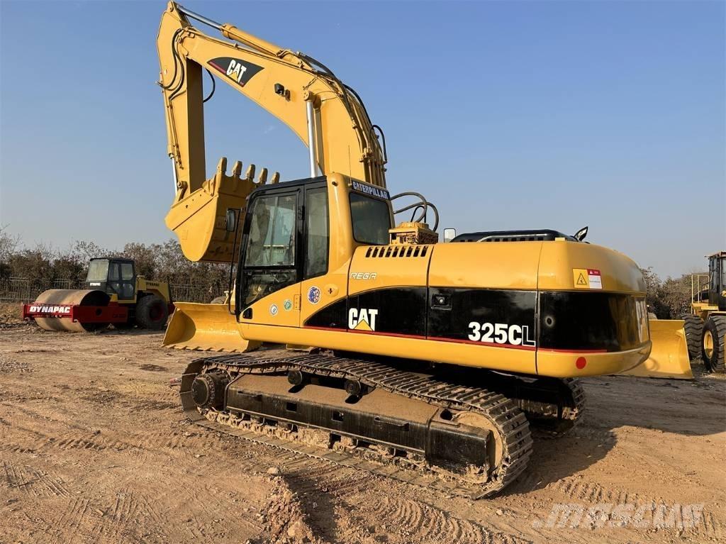 CAT 325C Pelle sur chenilles