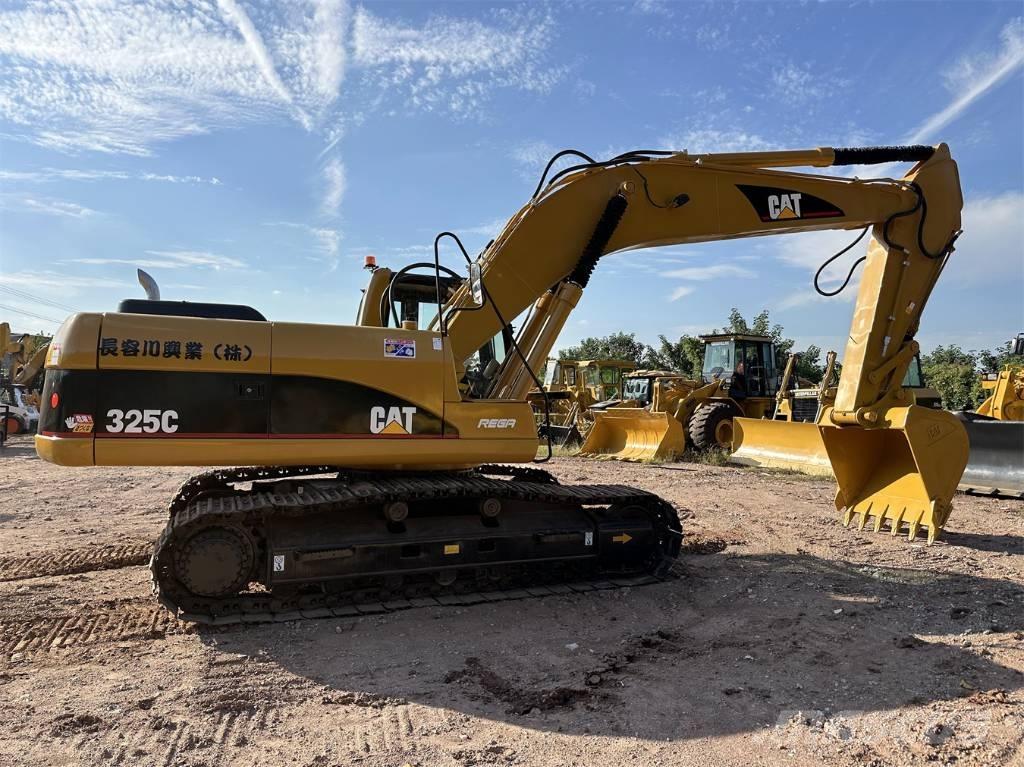 CAT 325C Pelle sur chenilles