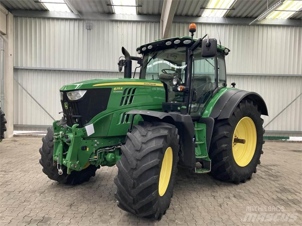 John Deere 6215R Tracteur