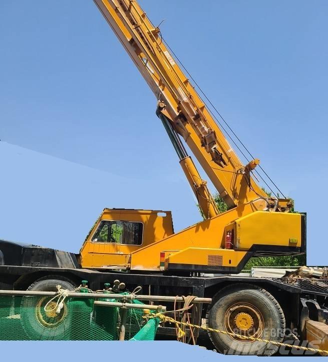 Kato KR 350 HV Grues mobiles
