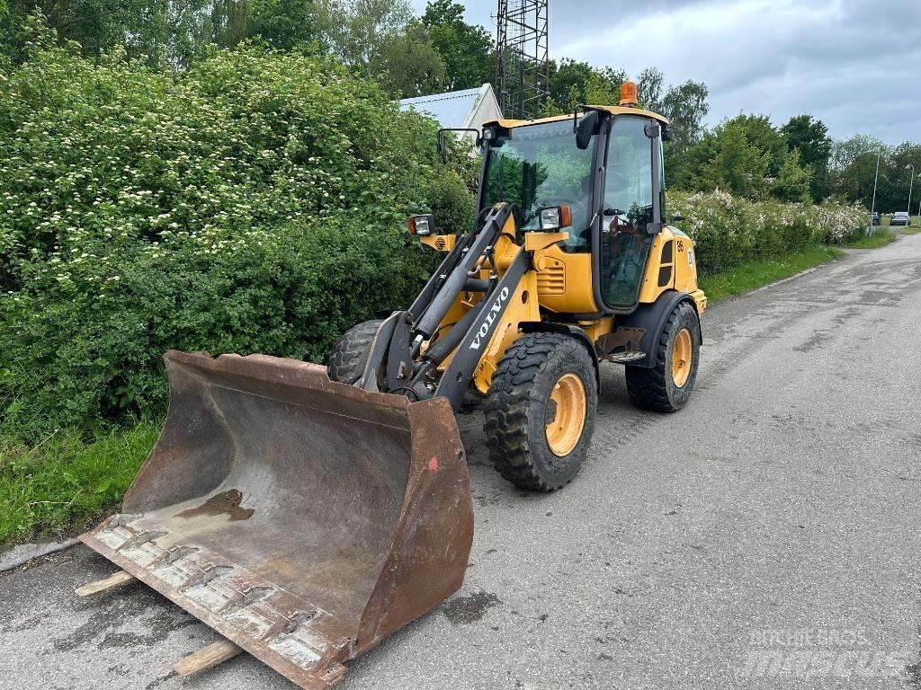 Volvo L 25 F Chargeuse sur pneus