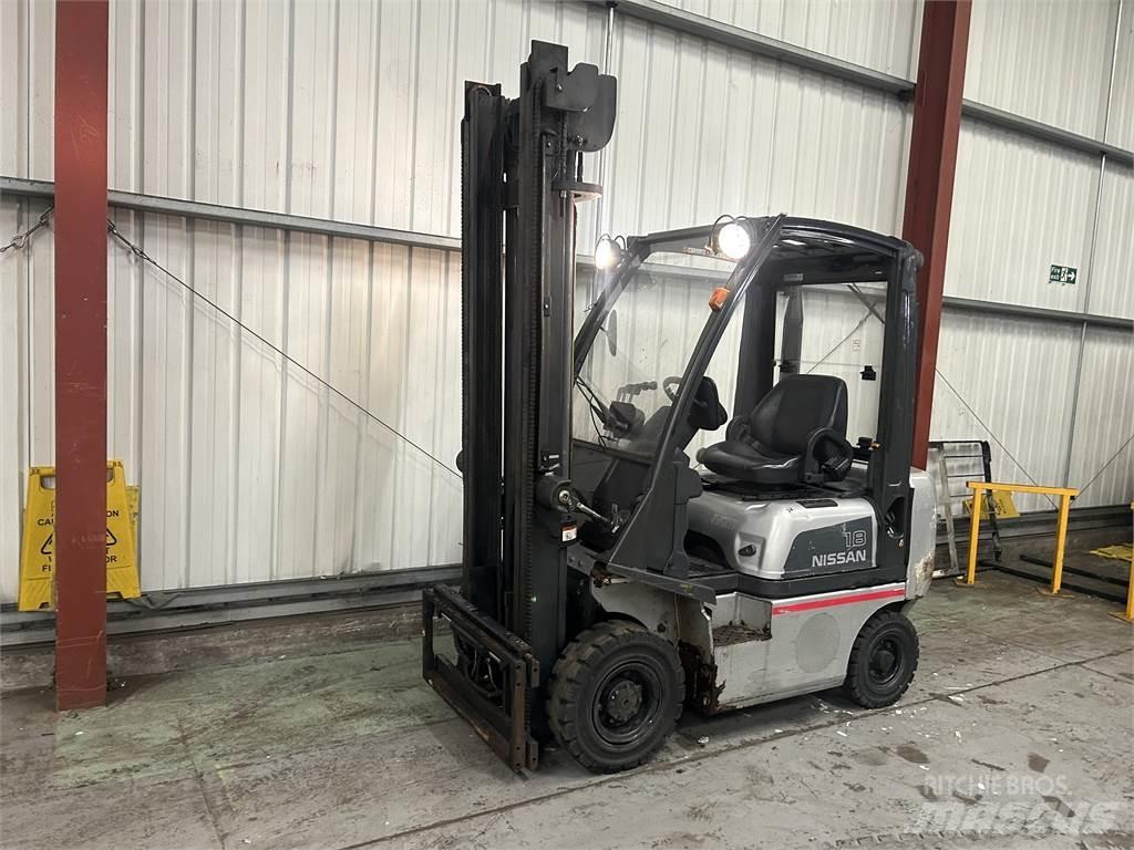 Nissan Y1D1A18Q Chariots diesel