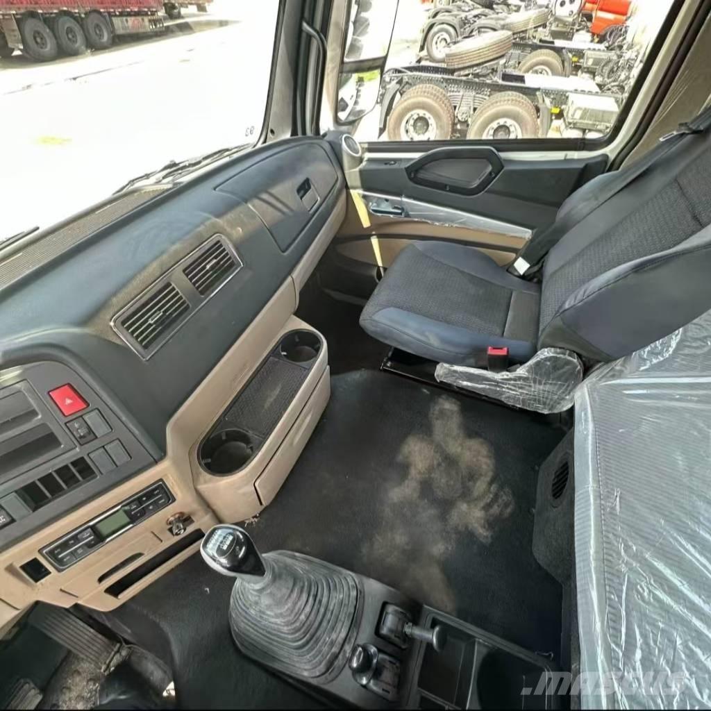 Howo 371 8x4 Camion benne