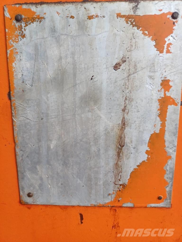 Atlas 100.1 Grue auxiliaire