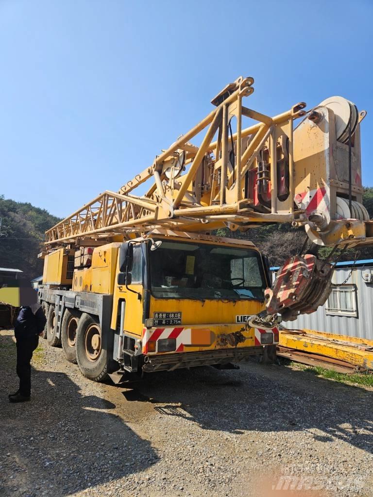 Liebherr LTM 1090-2 Grues tout terrain