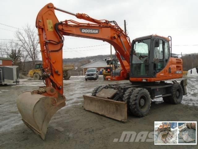 Doosan DX 140 W-3 Pelle sur pneus