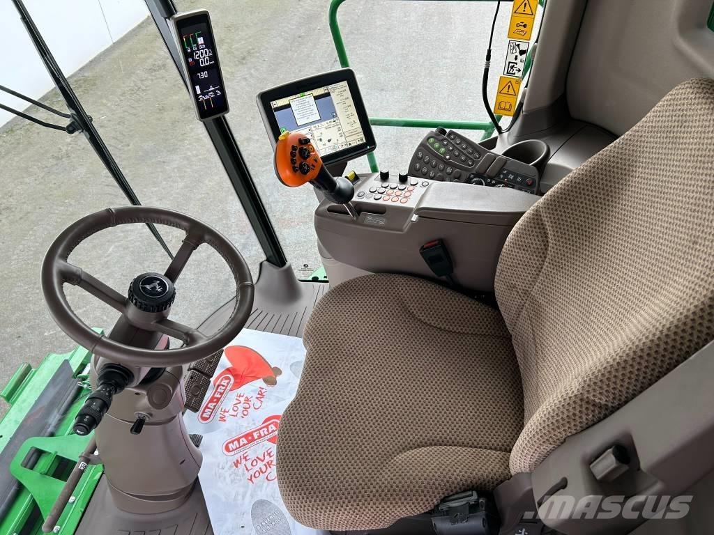 John Deere T 560 i Moissonneuse batteuse