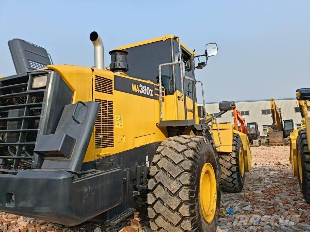 Komatsu WA 380-6 Chargeuse sur pneus