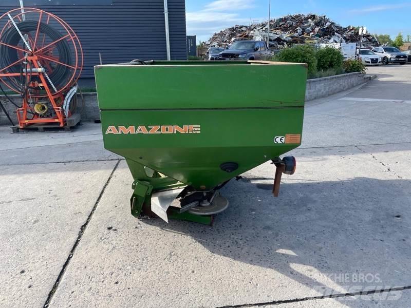 Amazone ZA-M Max Semoir à engrais