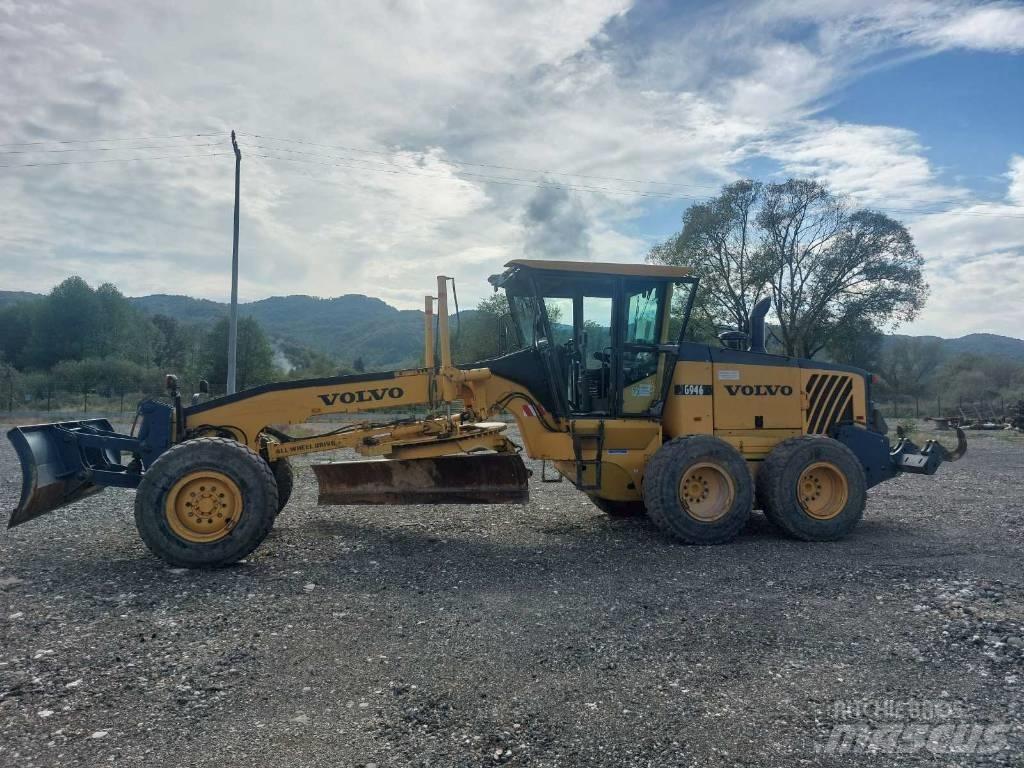 Volvo G 946 Niveleuse