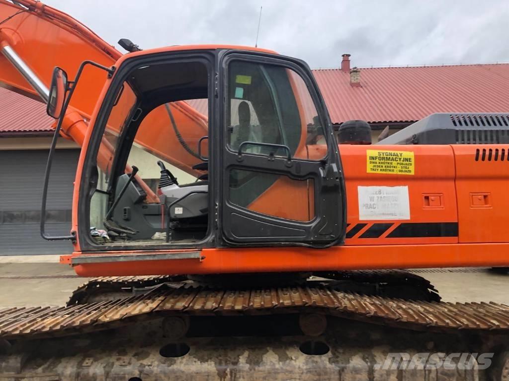 Doosan DX 420 LC Pelle sur chenilles