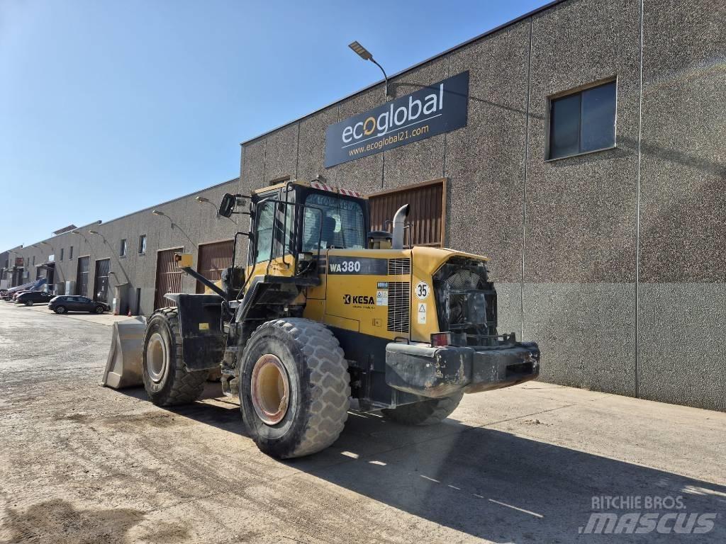 Komatsu WA 380-6 Chargeuse sur pneus