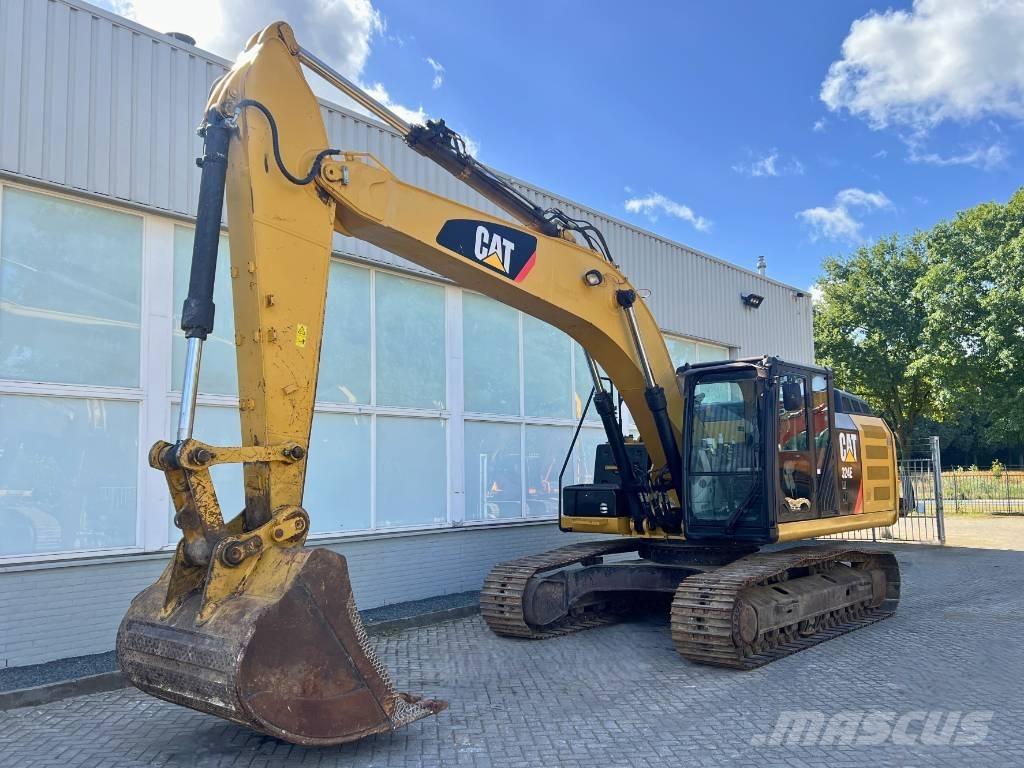 CAT 324 E LN   2013 Pelle sur chenilles