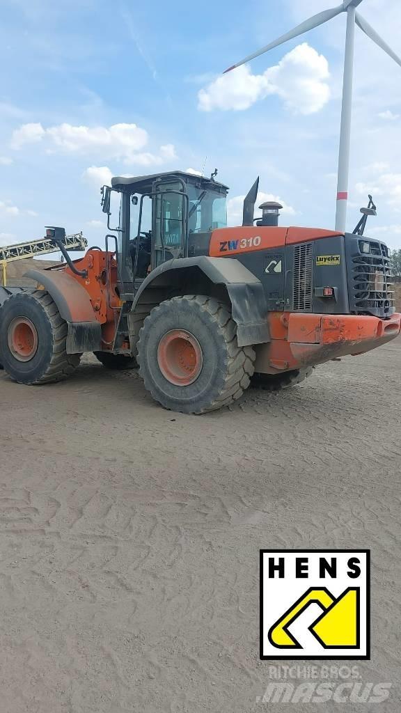 Hitachi ZW 310 Tombereau articulé