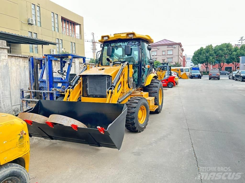 CAT 420 F Tractopelle
