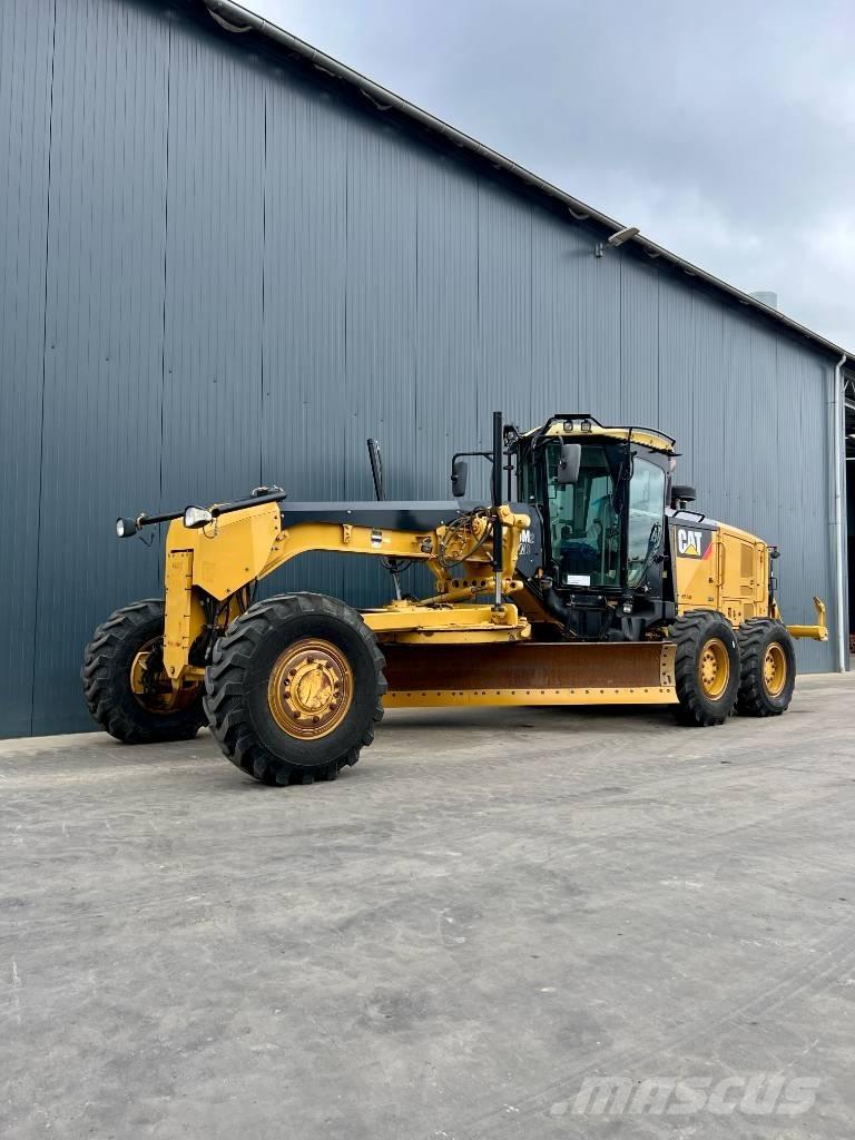 CAT 140M2 AWD Niveleuse
