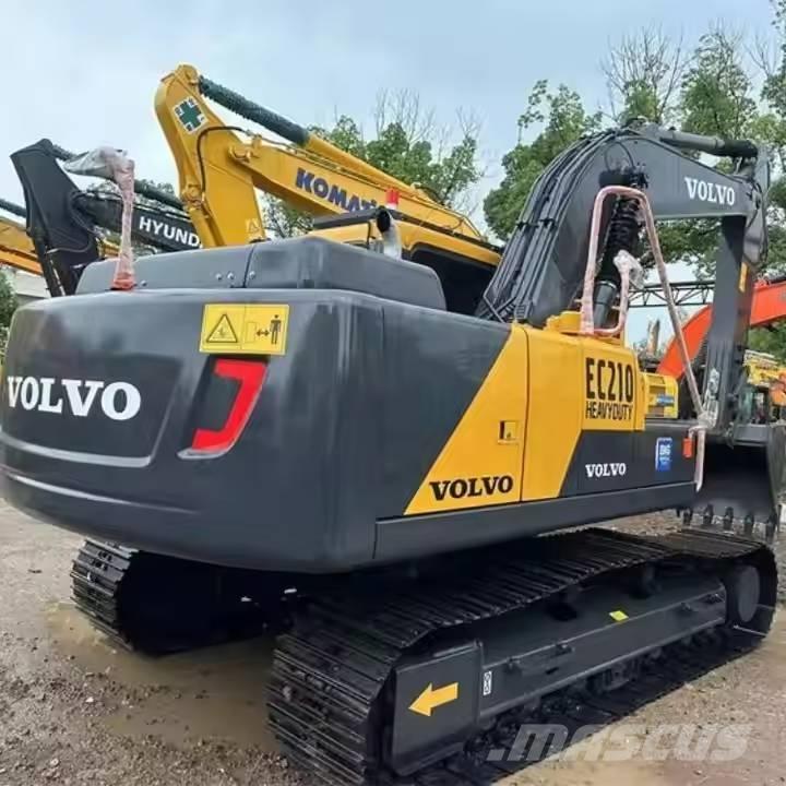 Volvo EC210D Pelle sur chenilles