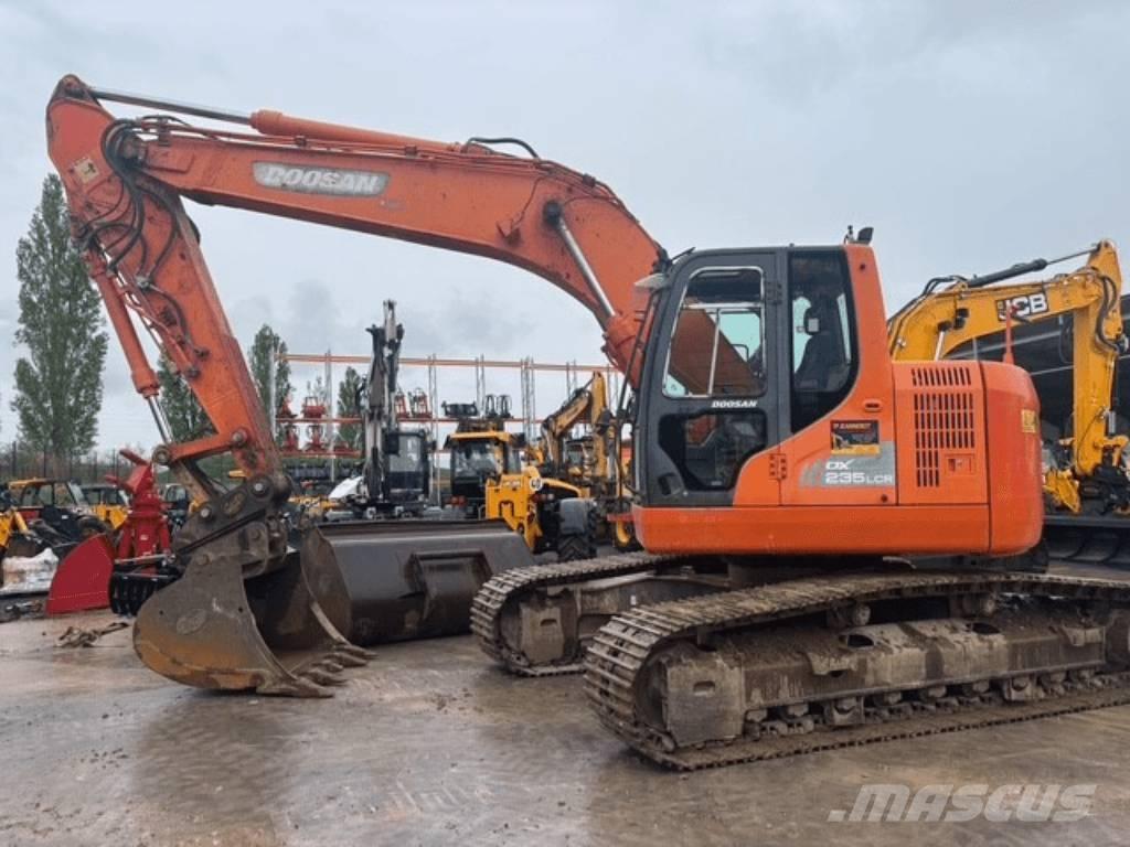 Doosan 235 LCR Pelle sur chenilles