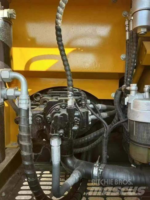 Sany 155C Pelle sur chenilles