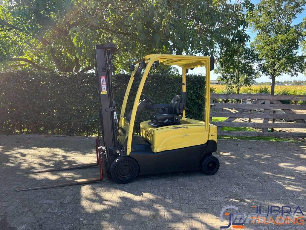 Hyster J1.6XN Chariots élévateurs électriques