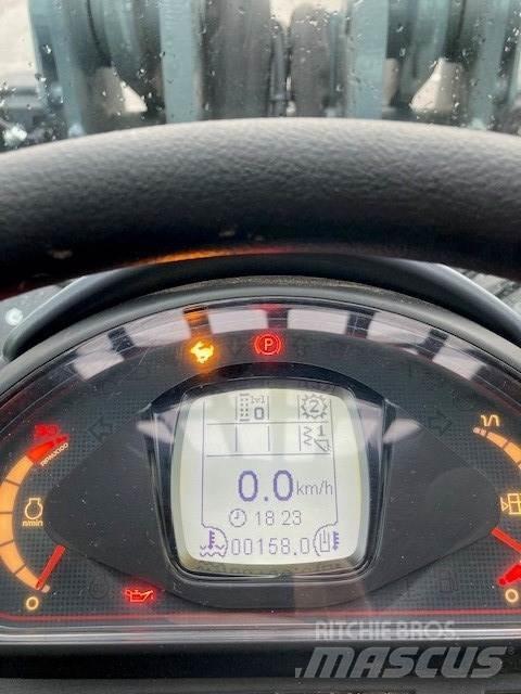 GiANT G5000 Chargeuse sur pneus