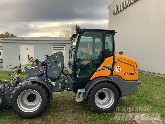 GiANT G5000 Chargeuse sur pneus
