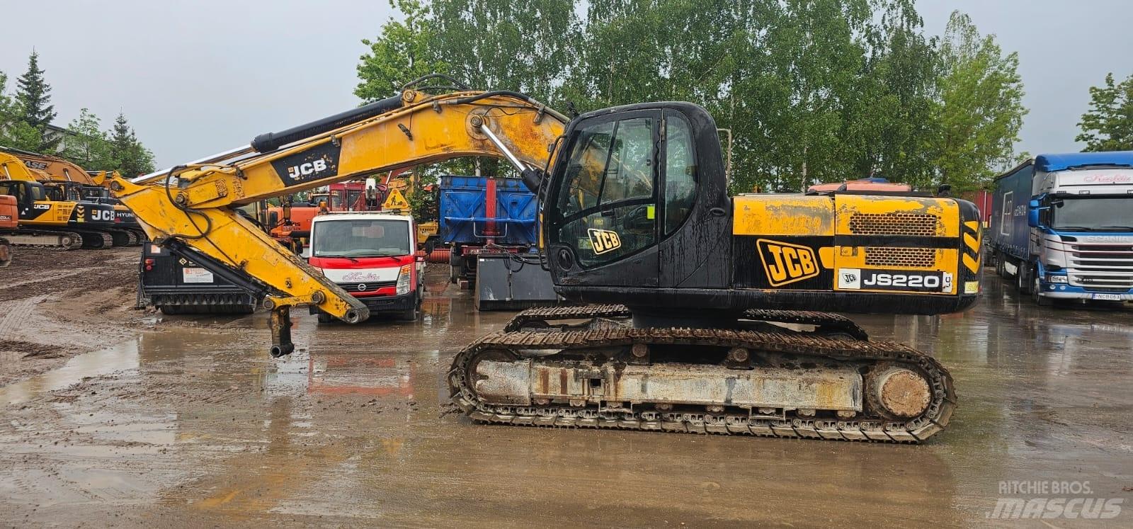 JCB JS 220 LC Pelle sur chenilles