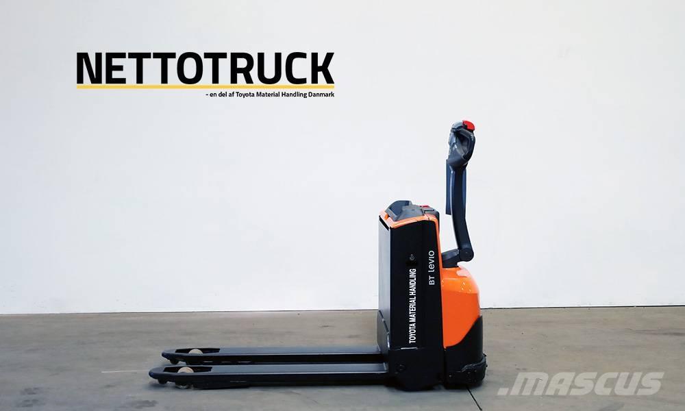 Toyota LWE 160 Transpalette accompagnant