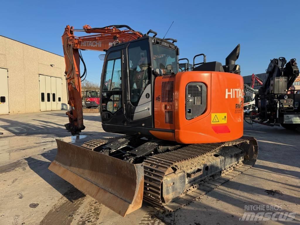 Hitachi ZX 135 US-6 Pelle sur chenilles