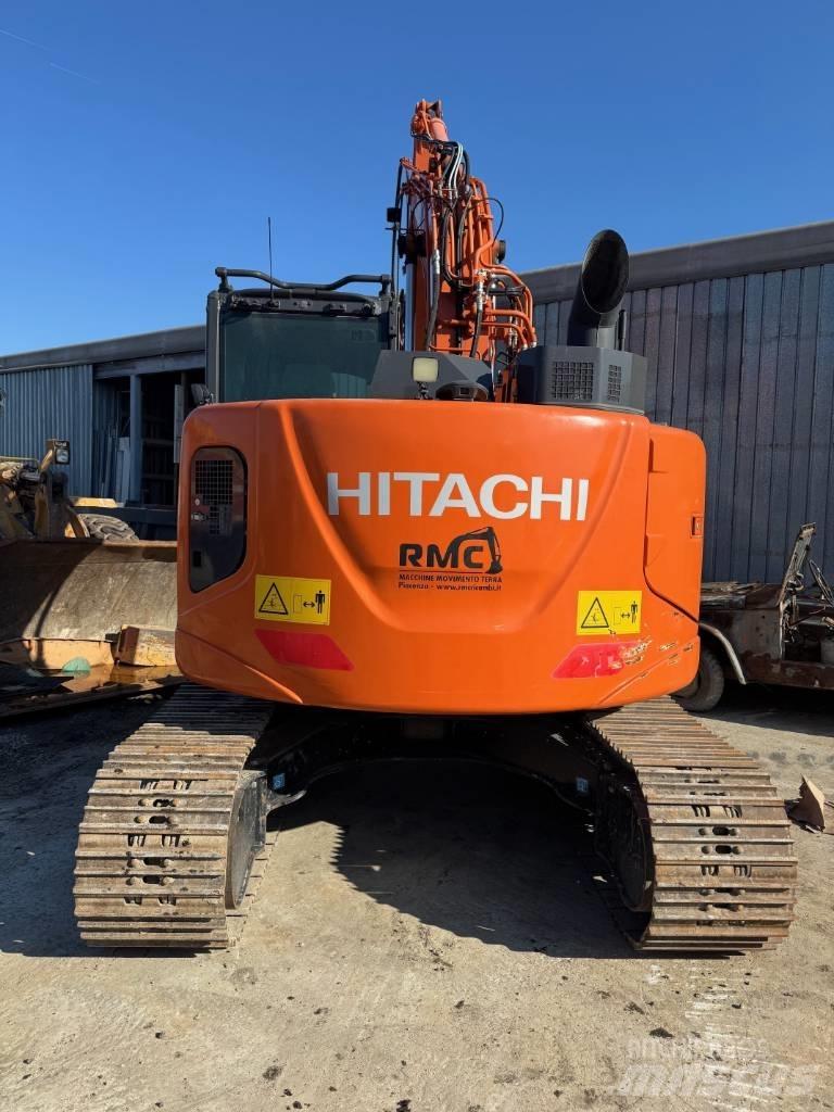 Hitachi ZX 135 US-6 Pelle sur chenilles