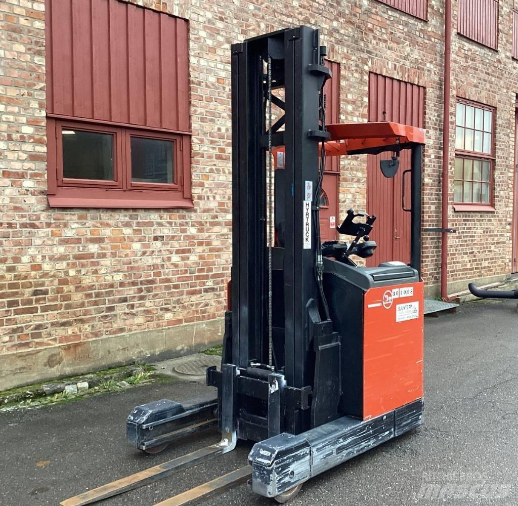 BT RR B 2 Chariot à mât rétractable