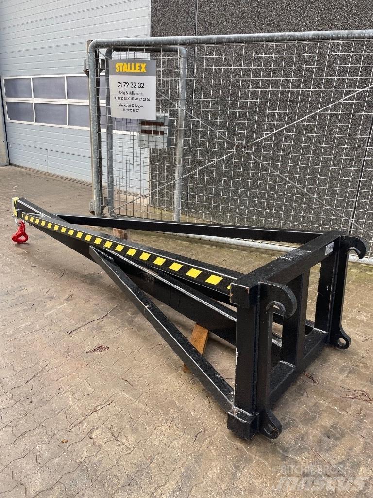 Kranarm / crane boom Autres accessoires