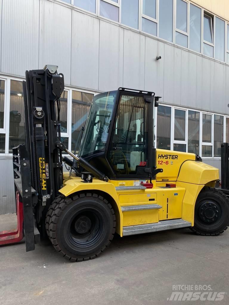 Hyster H12XD6 Chariots diesel