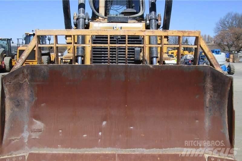 CAT D6R2 Bouteurs sur chenilles