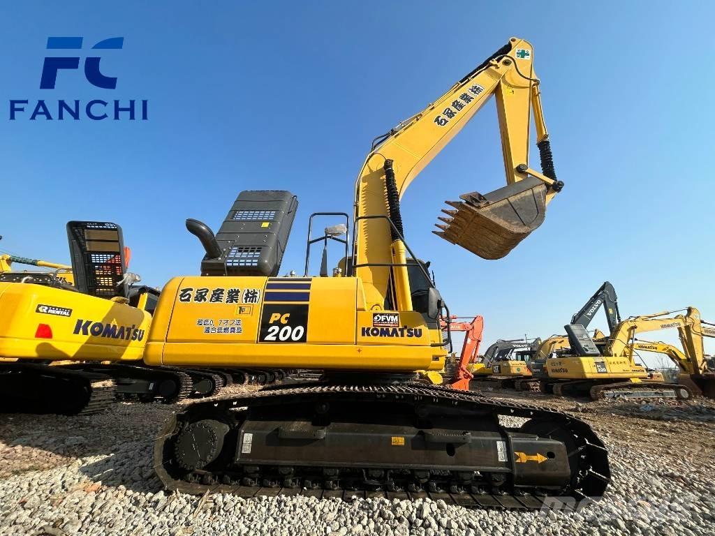 Komatsu PC 200-8 Pelle sur chenilles