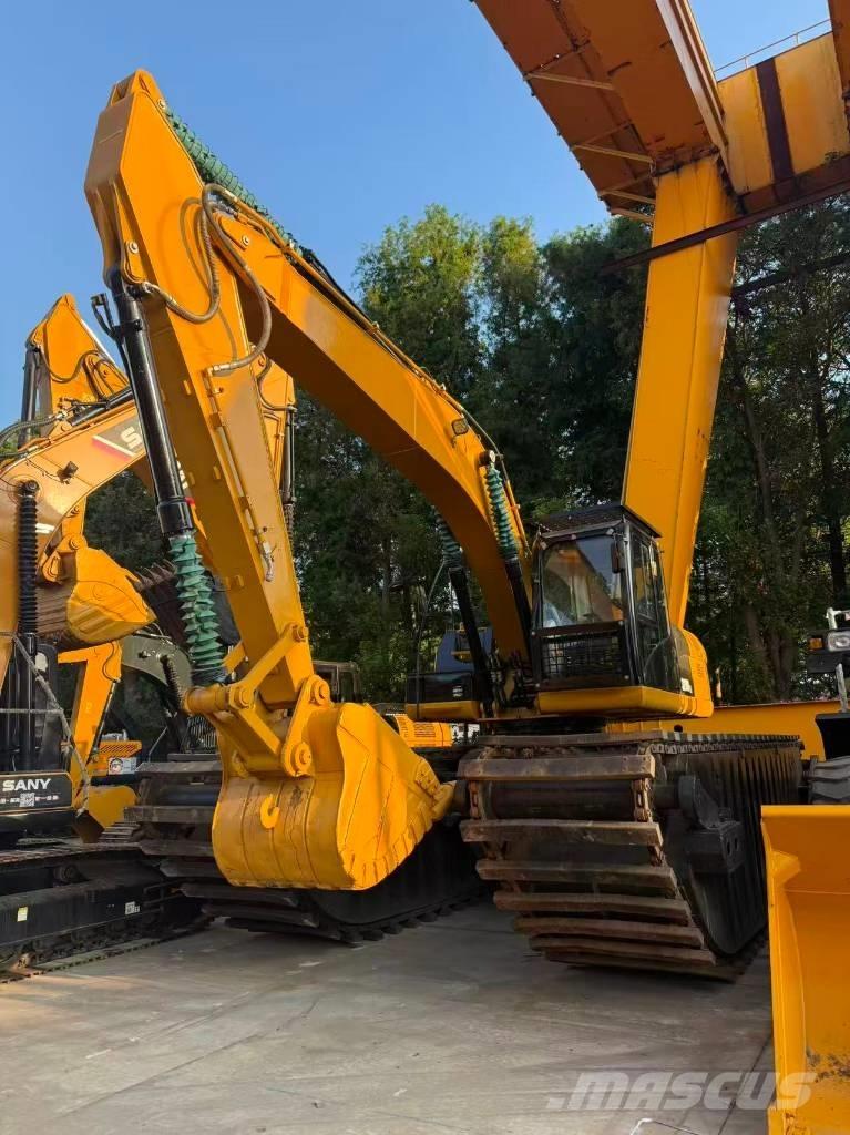 CAT 320 D Pelles amphibies