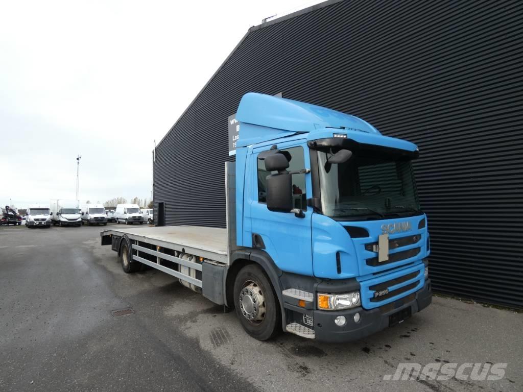 Scania P 250 Camion plateau