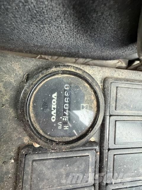 Volvo EC 180 Pelle sur chenilles